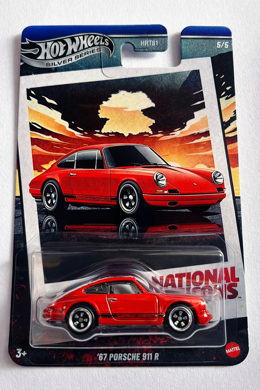 Hot Wheels ’67 Porsche 911 R die cast toy car 1:64 scale